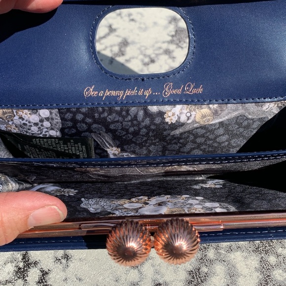 Kisslock wallet Ted Baker Blue patent leather - Picture 8 of 15